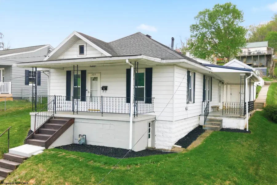 304 Thomas Avenue, Nutter Fort, WV 26301 - #2