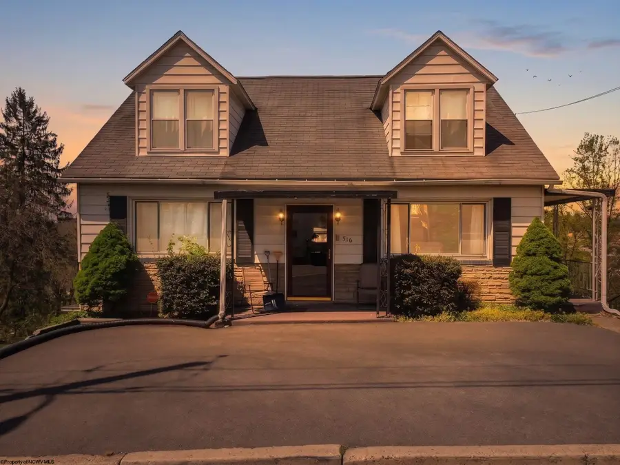 516 Front Street, Fairmont, WV 26554 - #2