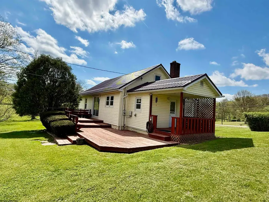 1557 Mansfield Drive, Philippi, WV 26416 - #3