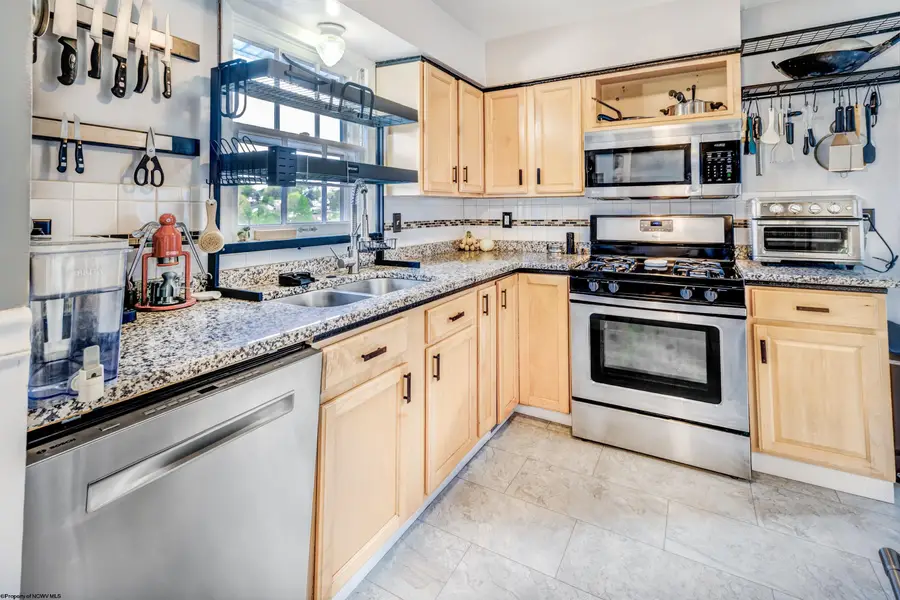 525 Woodhaven Drive, Morgantown, WV 26505 - #3