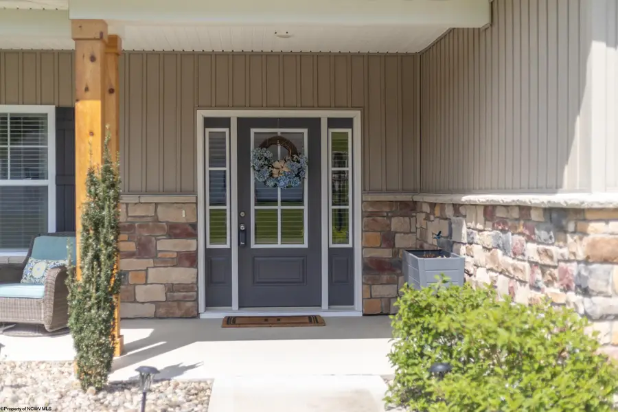 309 Sunbury Lane, Bridgeport, WV 26330 - #2