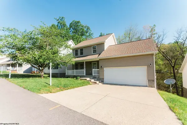 90 Antietam Drive, Morgantown, WV 26508