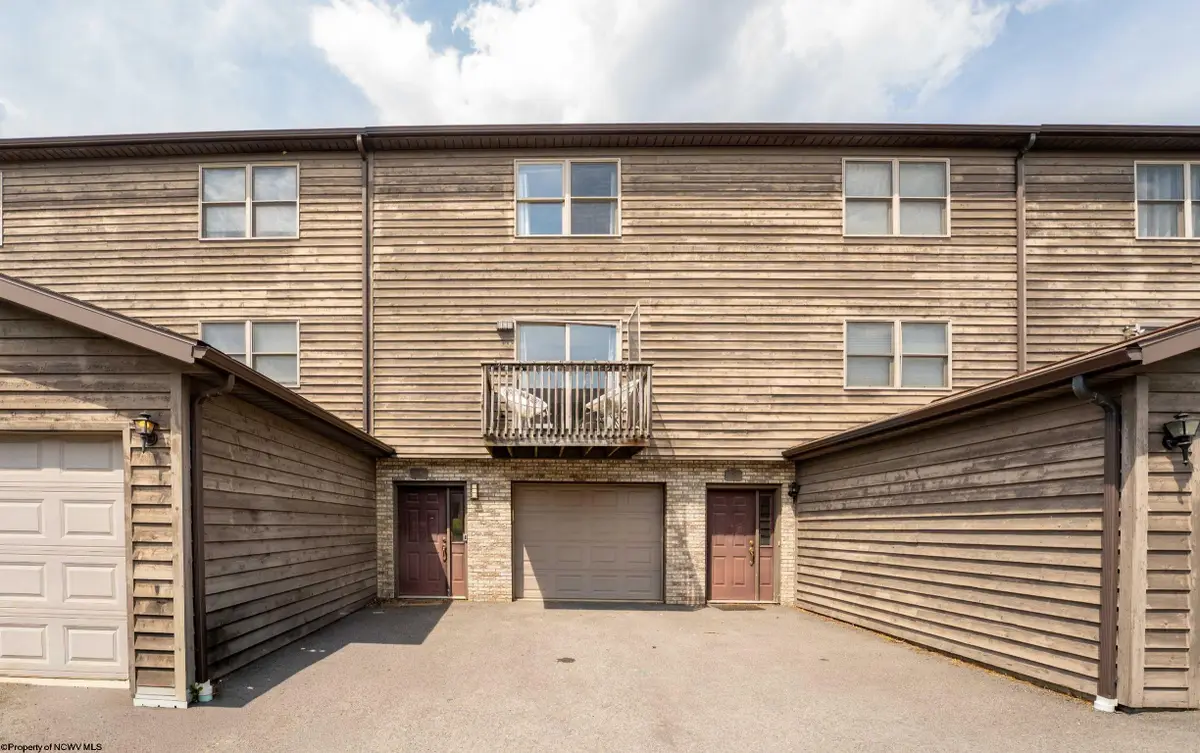 8 Silvercreek Drive, Morgantown, WV 26505 - #1