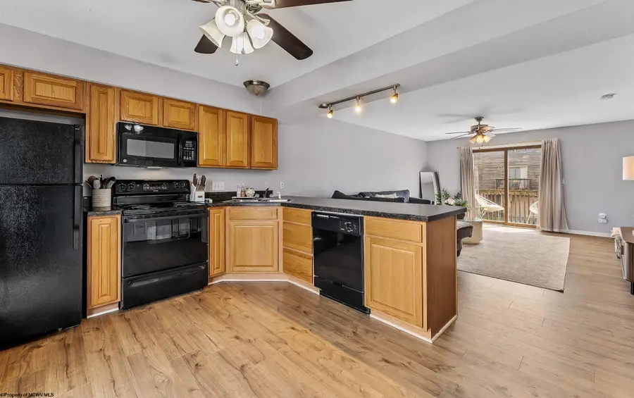 8 Silvercreek Drive, Morgantown, WV 26505 - #2