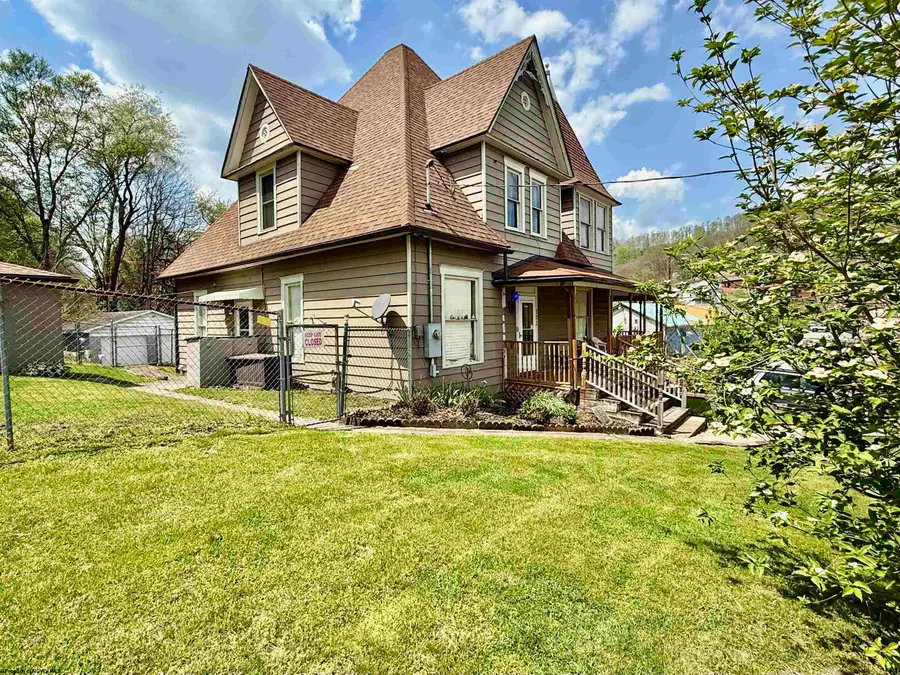 101 Madison Street, Fairview, WV 26570 - #3