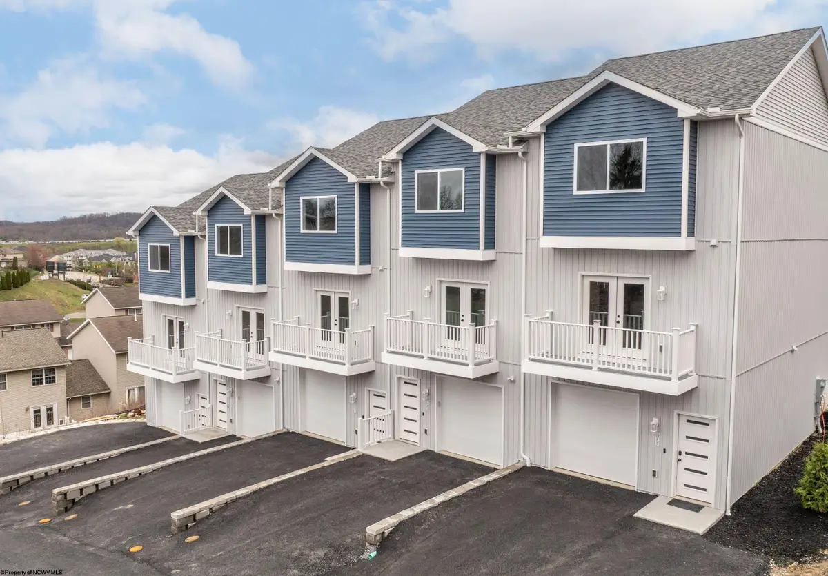 106 Chestnut Grove, Morgantown, WV 26505 - #1
