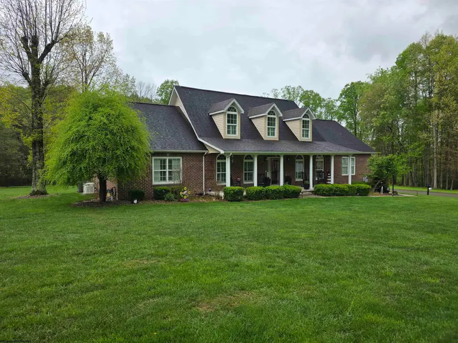 264 Riverdale Drive, Shinnston, WV 26431 - #2