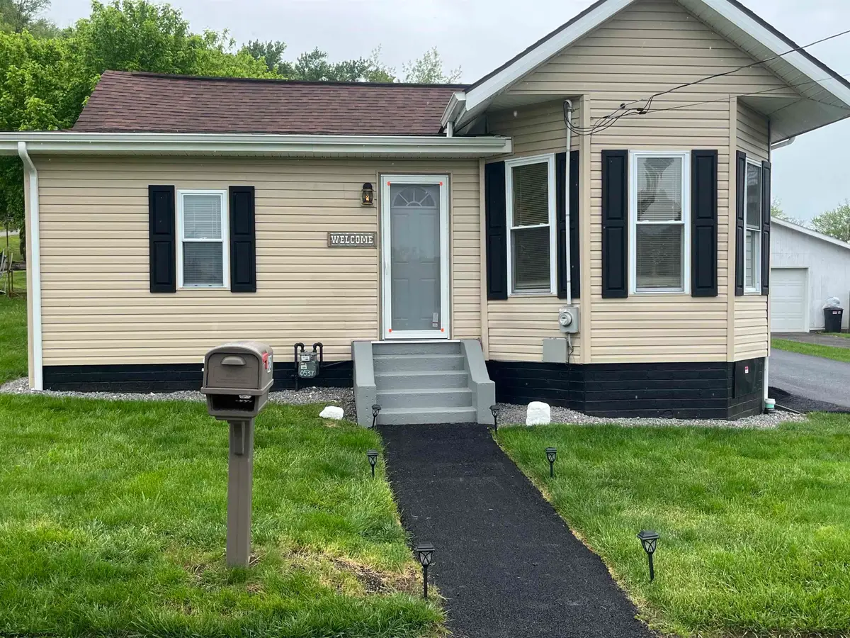 62 Oak Street, Weston, WV 26452 - #1