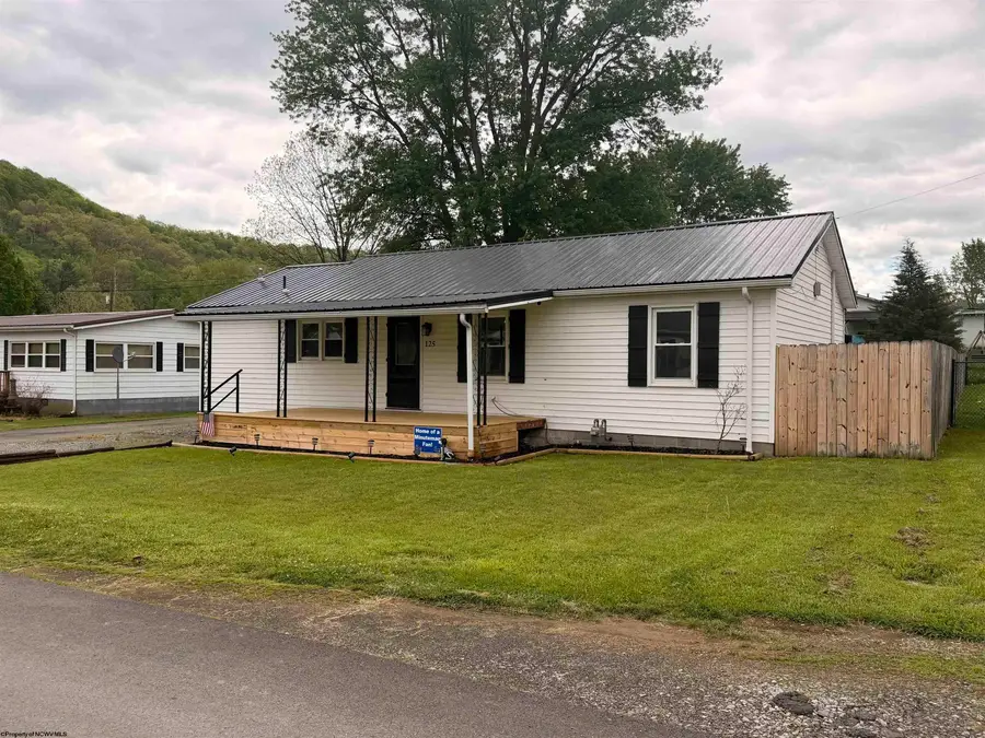 125 Catherine Street, Weston, WV 26452 - #2