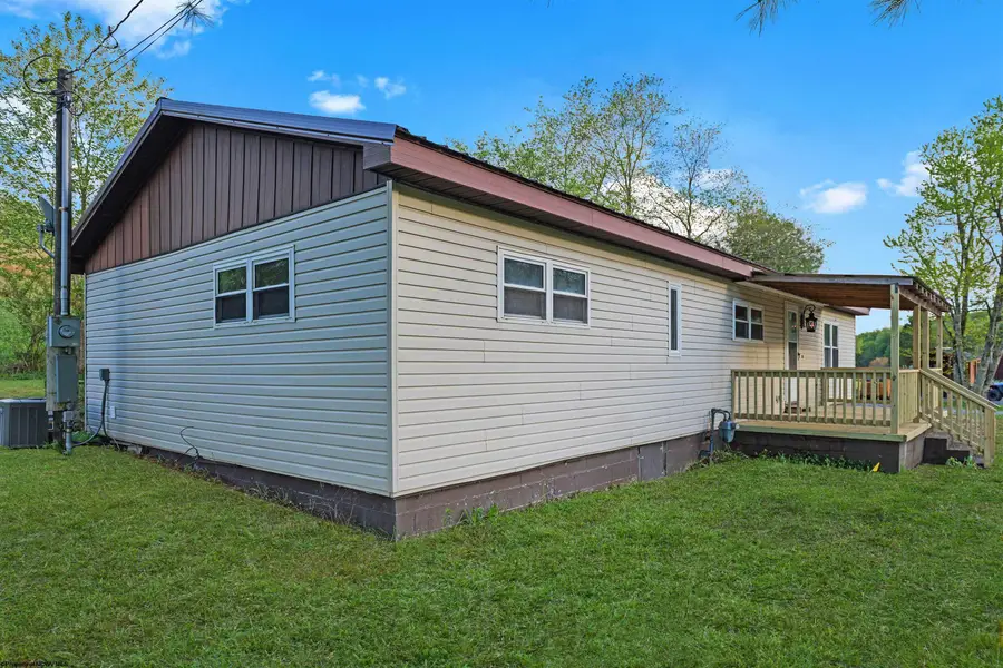 310 Sanders Street, Terra Alta, WV 26764 - #2
