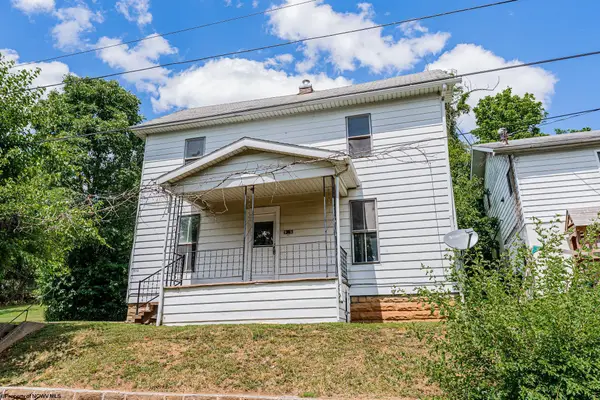 975 Dorsey Avenue, Morgantown, WV 26501