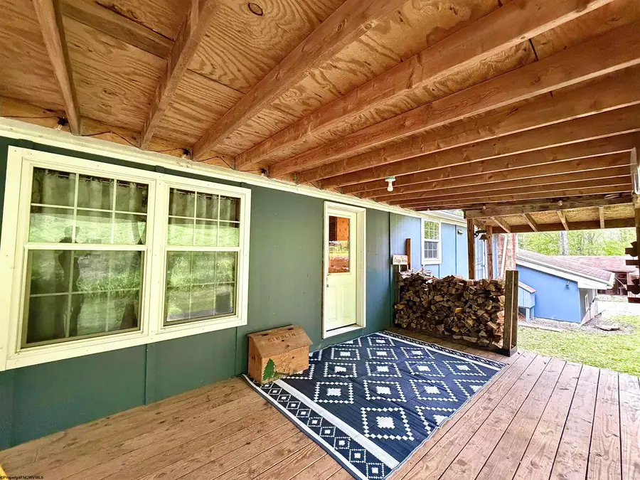 804 Jewelweed Road, Bristol, WV 26426 - #2