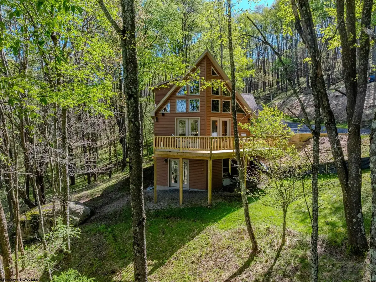 15 S Fern Court, Terra Alta, WV 26764 - #1