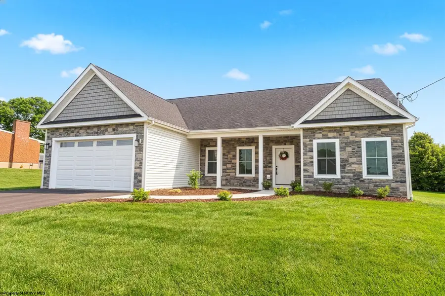 16 Margaret Street, Uniontown, PA 15401 - #3