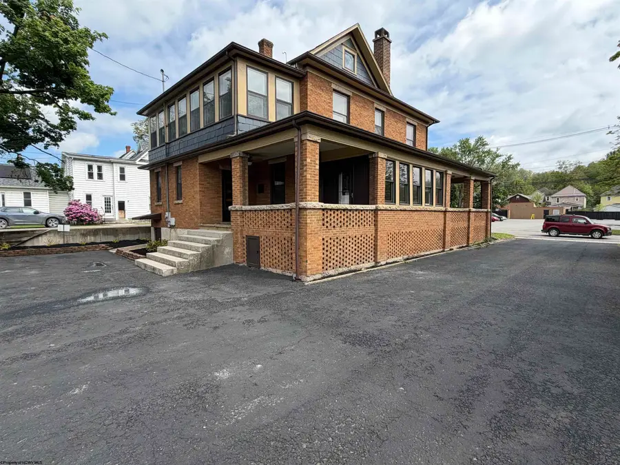 24 Randolph Avenue, Elkins, WV 26241 - #2