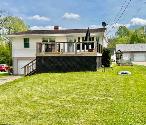 107 Mohawk Drive, Barrackville, WV 26559