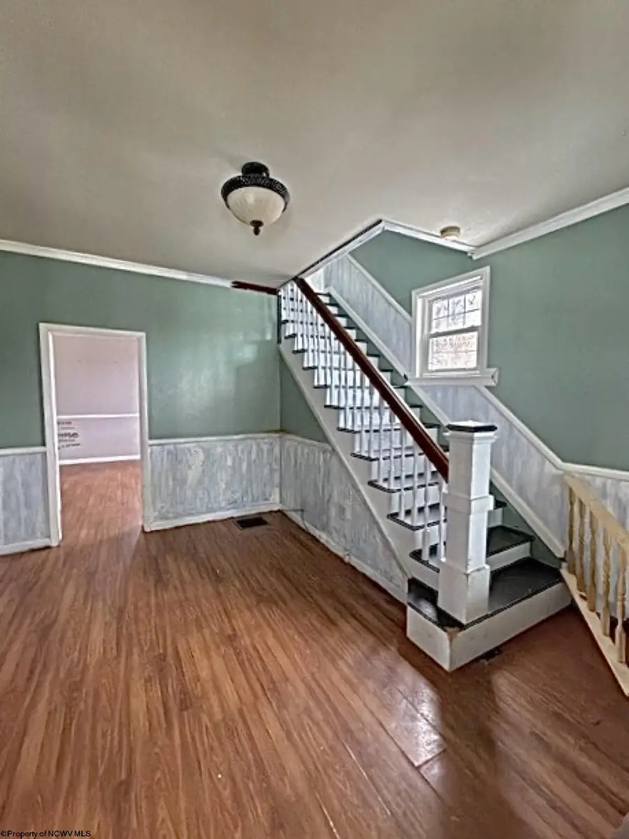 301 Hampton Road, Fairmont, WV 26554 - #2