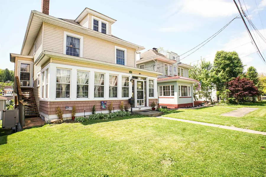 515 Pittsburgh Avenue, Fairmont, WV 26554 - #3