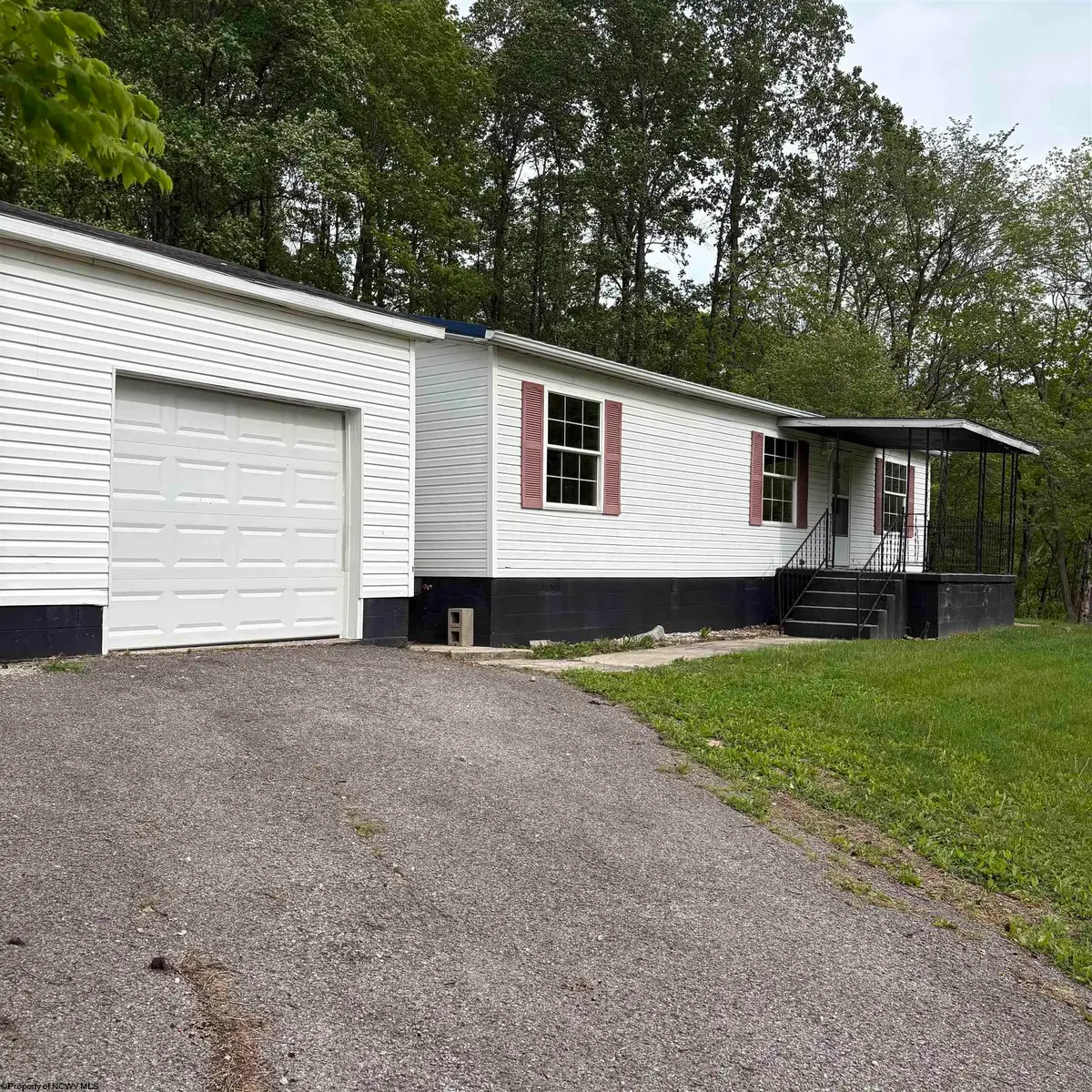 24 Seventh Street, Hendricks, WV 26271 - #1