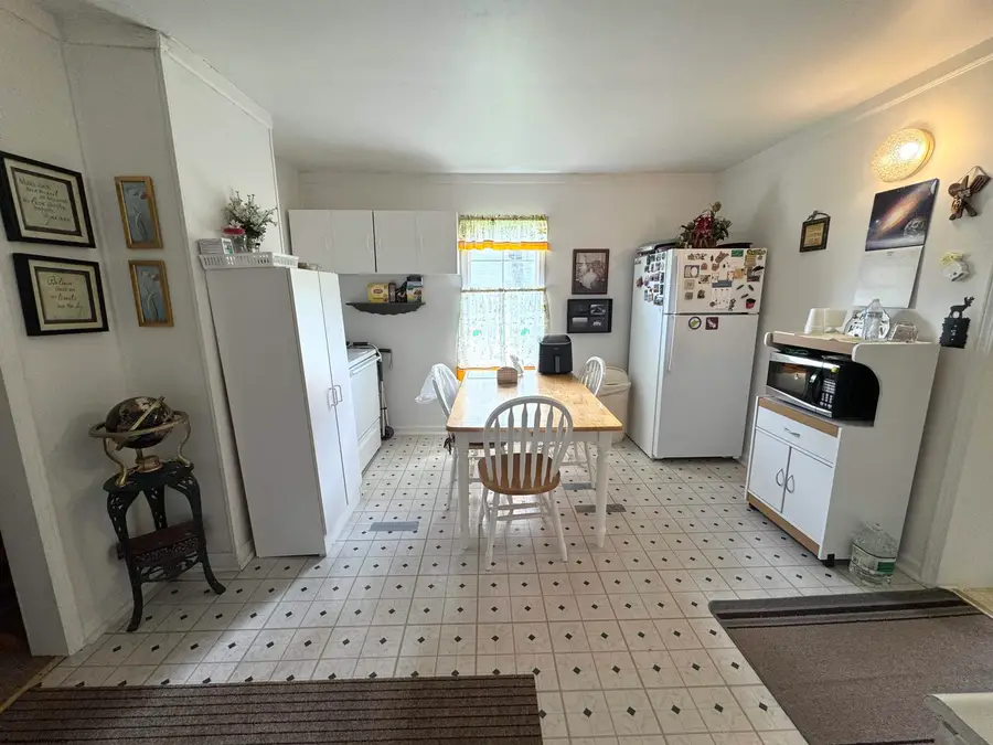 617 Virginia Avenue, Fairmont, WV 26554 - #3