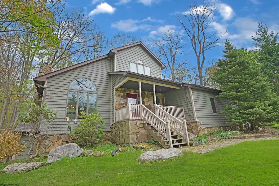 17 GOLDFINCH Lane, Terra Alta, WV 26764 - #2