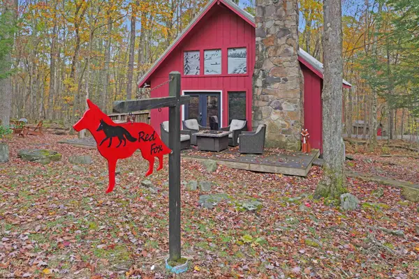 182 Redwood Drive, Terra Alta, WV 26764