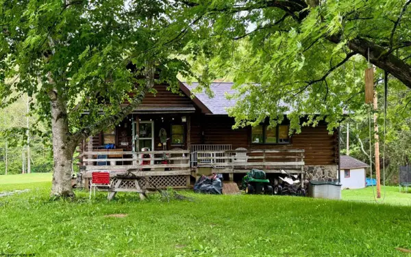 245 Days Run Road, Fairview, WV 26570
