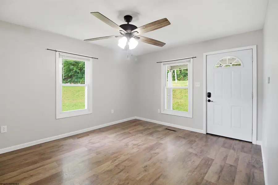 188 Parkway Drive, Clarksburg, WV 26301 - #3