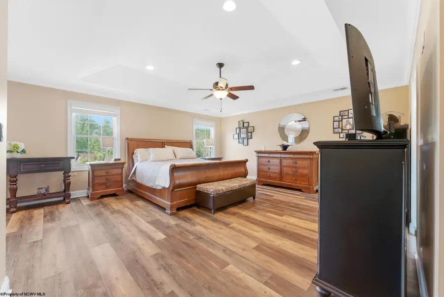 411 N Harwich Circle, Morgantown, WV 26501-08 - #3