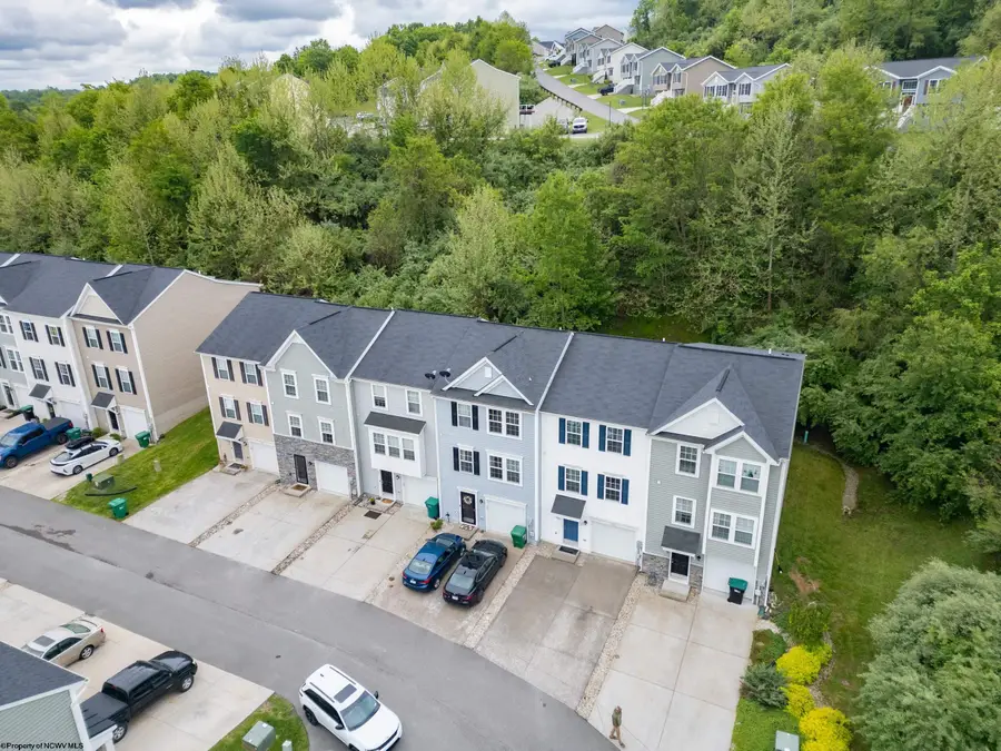 205 Queensbury Court, Fairmont, WV 26554 - #3