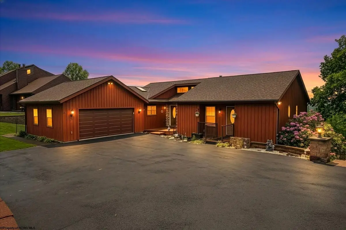 1122 Queens Court, Morgantown, WV 26508 - #1