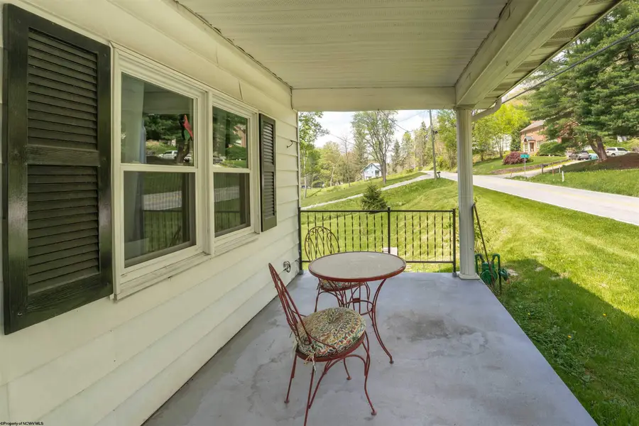 688 E Grafton Road, Fairmont, WV 26554 - #3