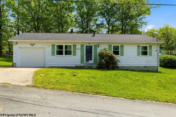 51 England Road, Morgantown, WV 26508