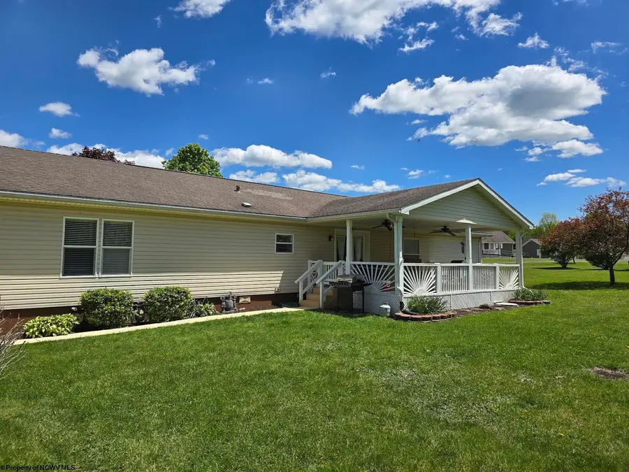 431 Pine Circle, Reedsville, WV 26547 - #3