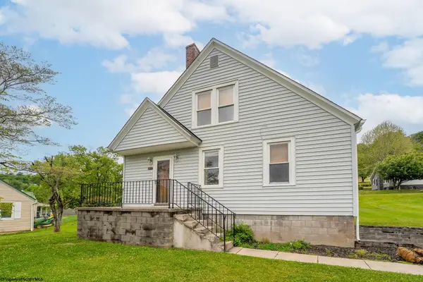 1417 Andmore Avenue, Morgantown, WV 26505