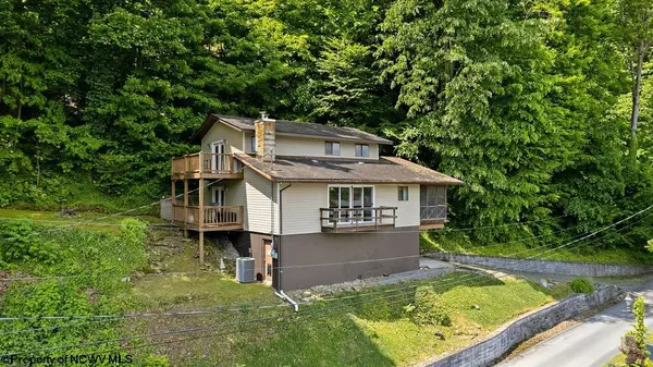 228 Rockley Road, Morgantown, WV 26508