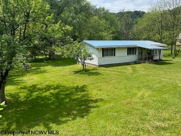 1111 Red Rock Road, Buckhannon, WV 26201