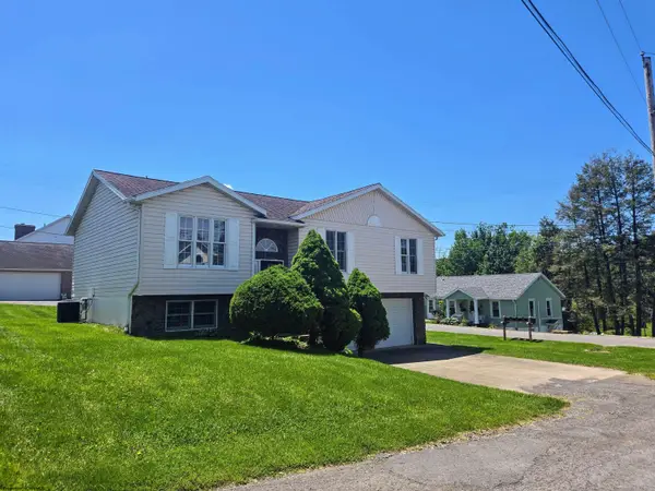 2 Hawley Lane, Star City, WV 26505