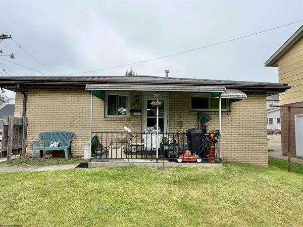 520 Mahan Avenue, Follansbee, WV 26037