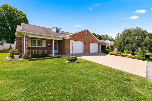 108 Center Court, Bridgeport, WV 26330