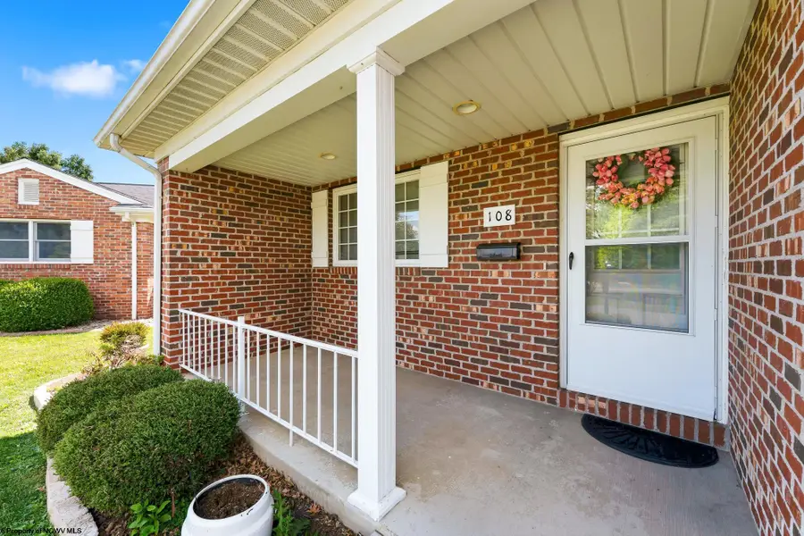 108 Center Court, Bridgeport, WV 26330 - #3