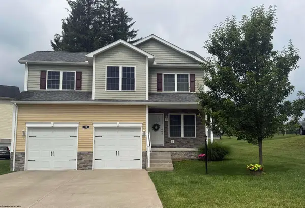 25 Augusta Pines Drive, Fairmont, WV 26554