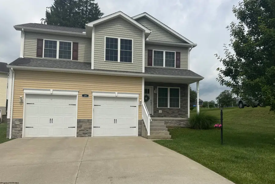 25 Augusta Pines Drive, Fairmont, WV 26554 - #2