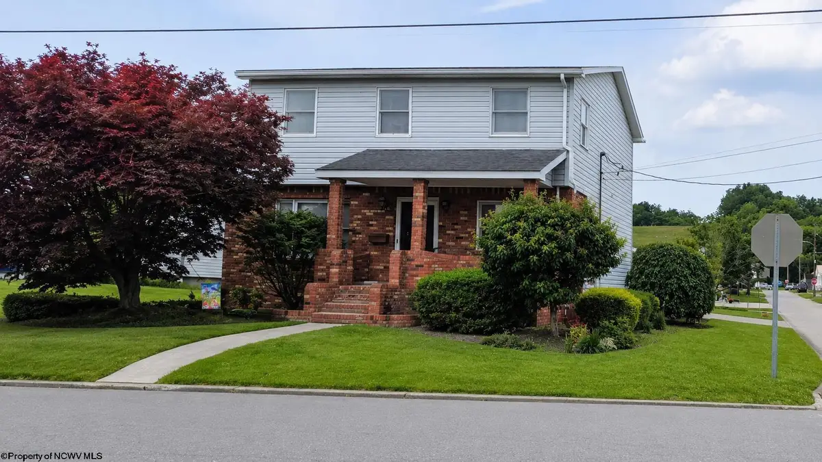 187 CAMDEN Avenue, Buckhannon, WV 26201 - #1