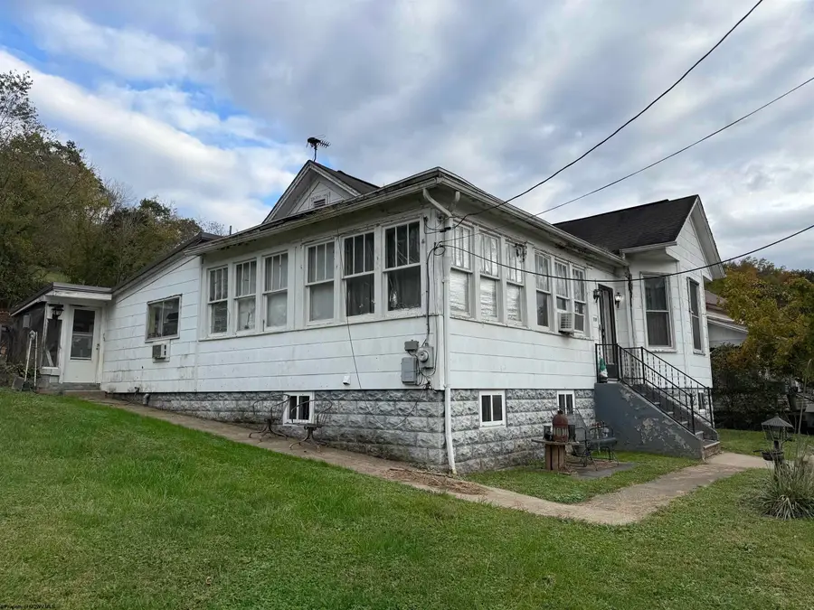 739 US Hwy 19 South, Weston, WV 26452 - #2