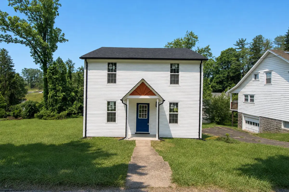 1260 College Park, Fairmont, WV 26554 - #1