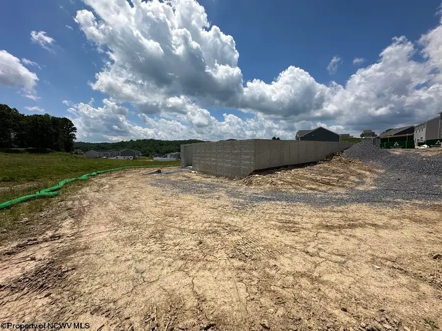 648 Links Drive, Maidsville, WV 26541 - #3