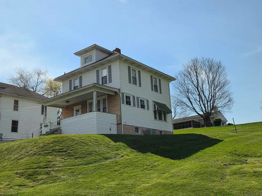 477 Wisconsin Avenue, Westover, WV 26501 - #3