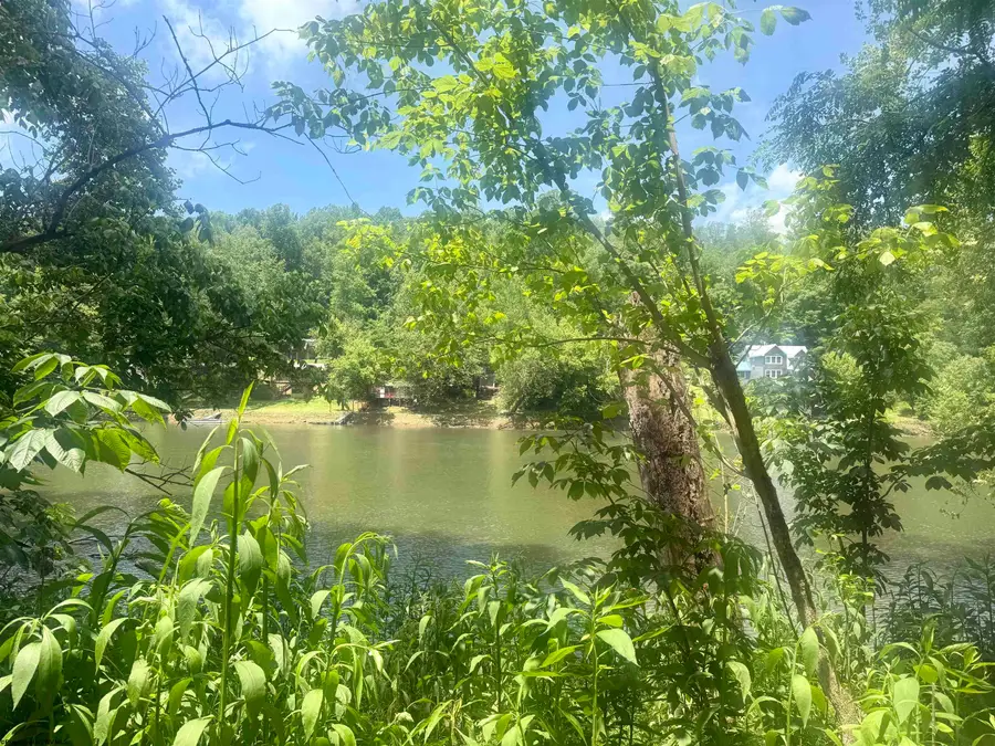 34 Sandy Beach Road, Fairmont, WV 26554 - #2