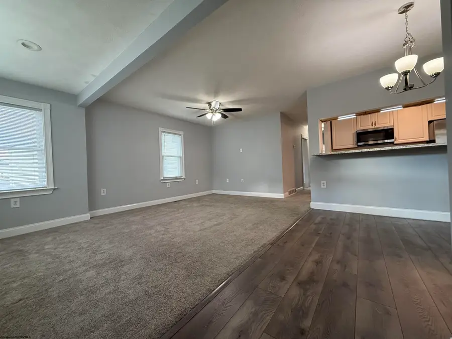 315 Thomas Avenue, Nutter Fort, WV 26301 - #3